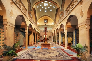 Bratislava/Slovakien: Trencin slott, Piestany Spa, kloster