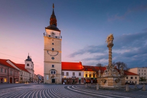 Bratislava/Slovakien: Trencin slott, Piestany Spa, kloster