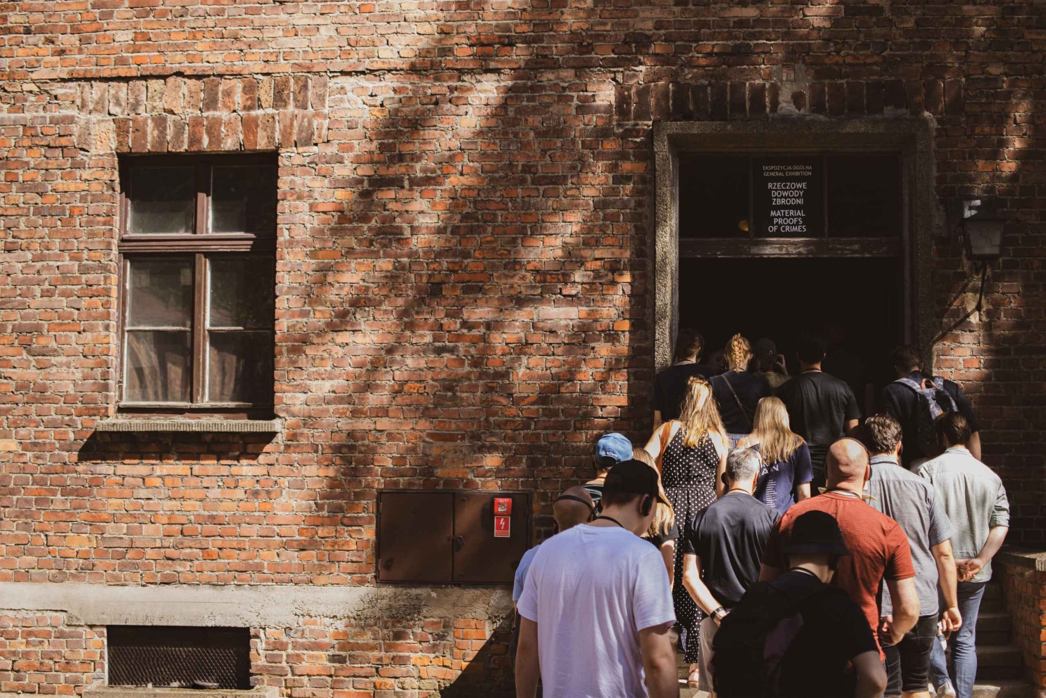 Från Krakow: Guidad tur till Auschwitz-Birkenau med transport