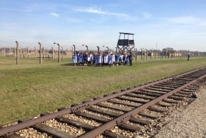 Fra Krakow: Omvisning i Auschwitz-Birkenaus minnesmerke og museum