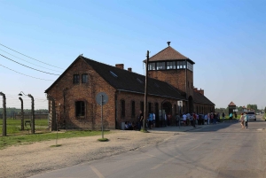 De Cracóvia: excursão de última hora ao Museu Auschwitz-Birkenau