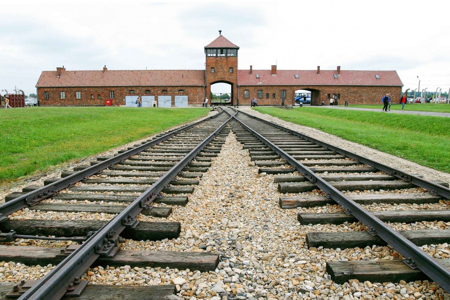 Krakow: Auschwitz & Wieliczka saltgruve guidet dagstur