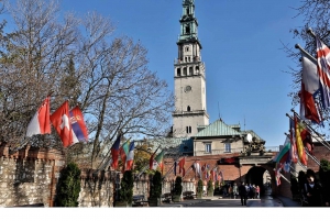 From Krakow: Black Madonna of Częstochowa Day Trip