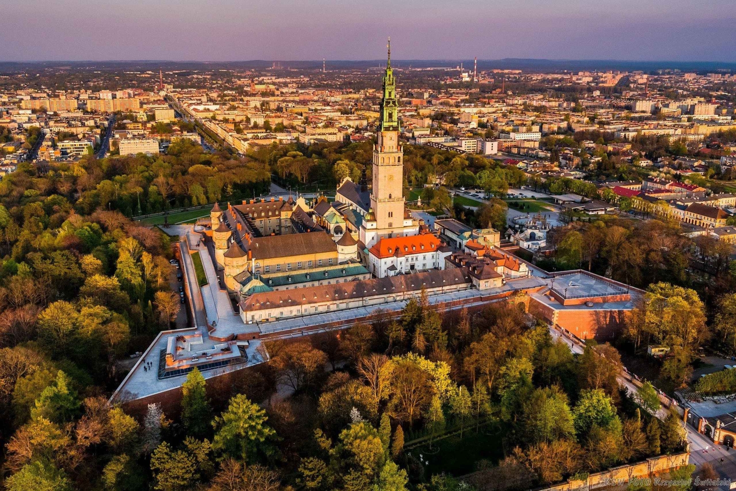 Da Cracovia: Tour di un giorno del Santuario della Madonna Nera di Częstochowa
