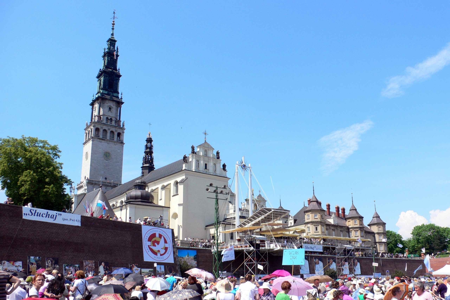 Fra Krakow: Heldagstur i Wadowice og Czestochowa