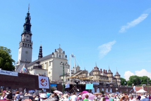 From Krakow: Full-Day Wadowice & Czestochowa Tour