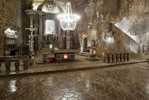 Von Krakau aus: Geführte Tour durch das Salzbergwerk Wieliczka und die Kapelle