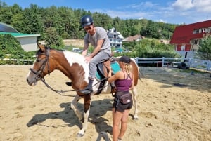 Fra Krakow: Halvdagstur til hest ved innsjøen