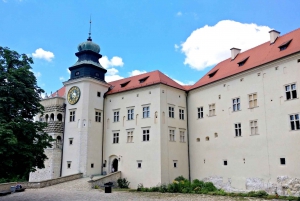 From Krakow: Ojców National Park & Ogrodzieniec Private Tour