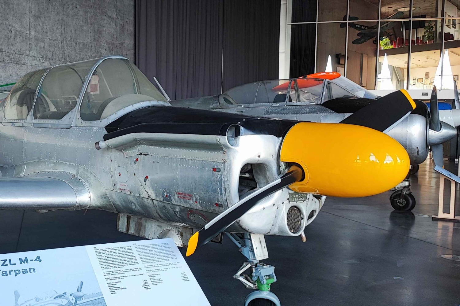 Aus Krakau: Polnisches Luftfahrtmuseum