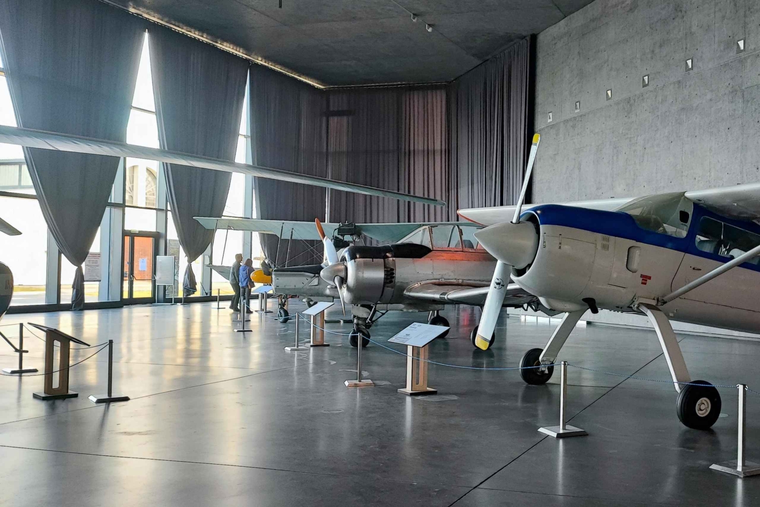 Aus Krakau: Polnisches Luftfahrtmuseum