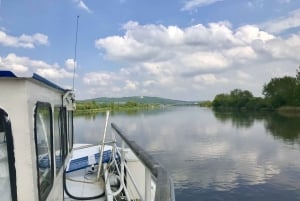 From Krakow: Scenic Boat Trip to Tyniec Village