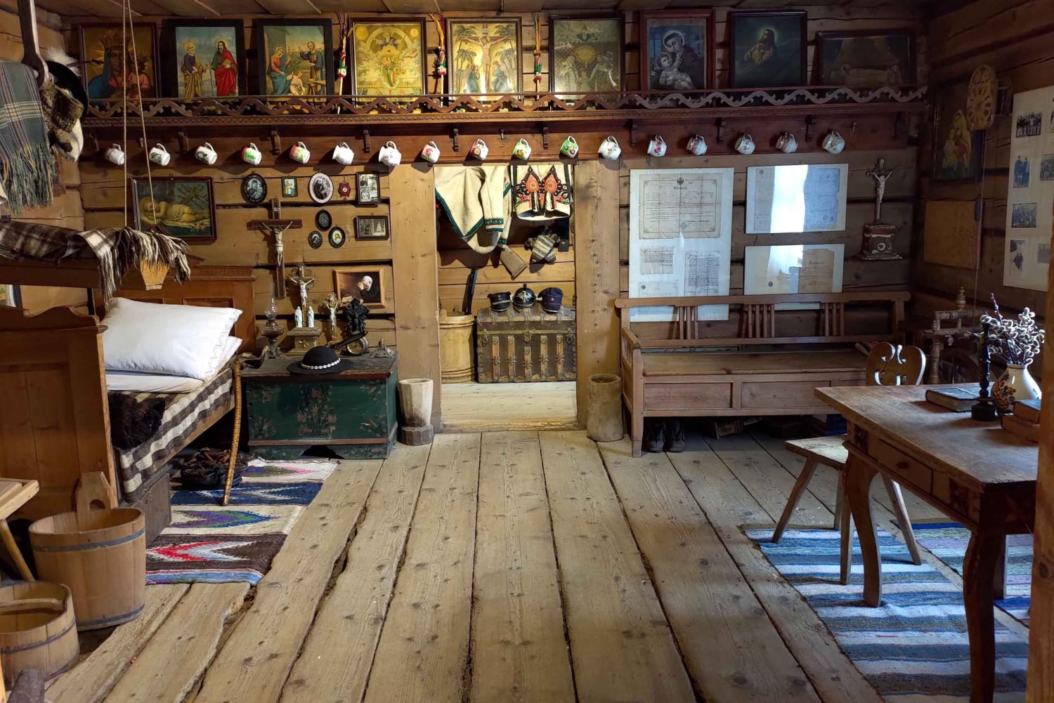 Von Krakau aus: Schneemobil-Abenteuer mit Besuch der Thermalbäder