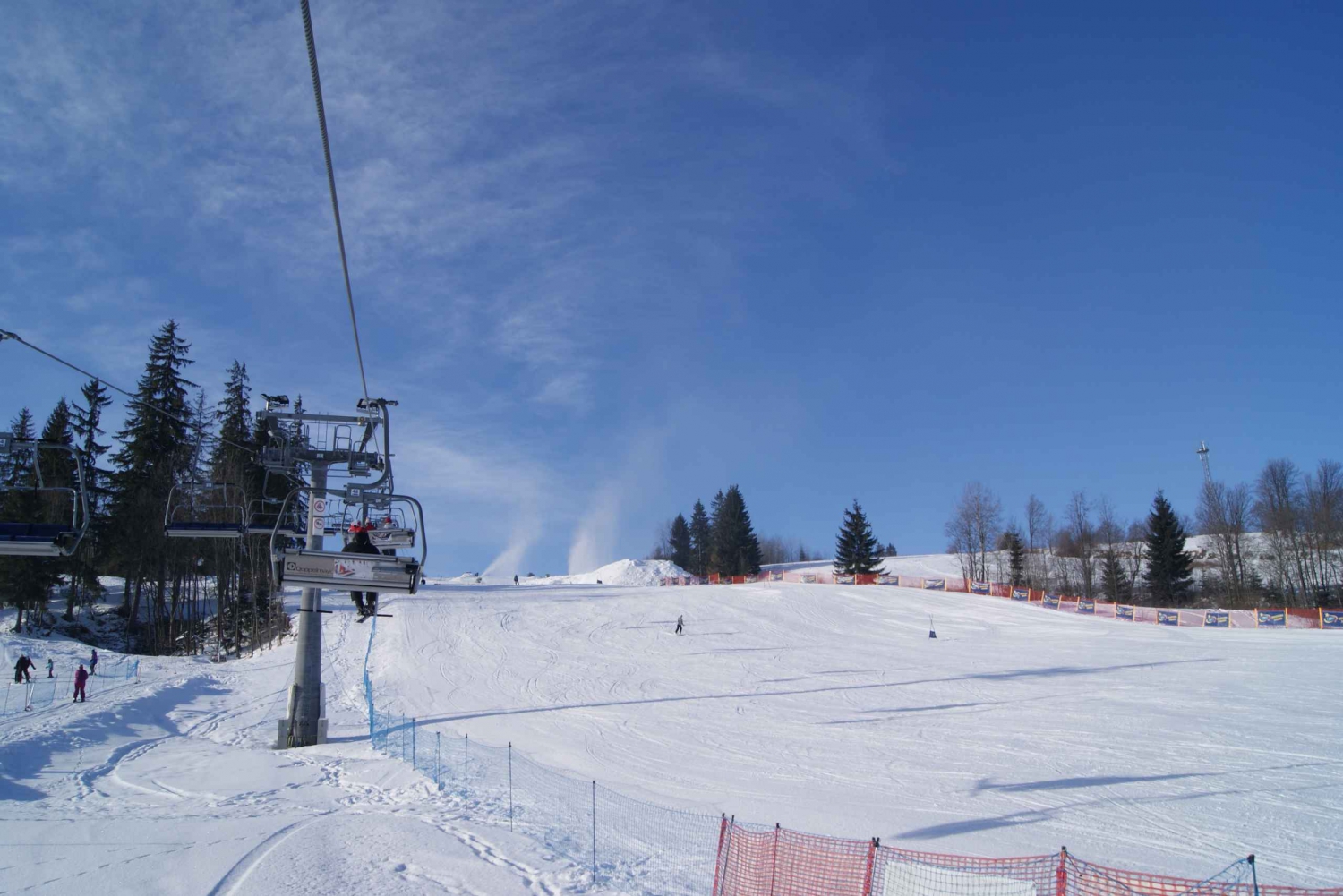 From Kraków: Tatra Mountans Ski Trip and Thermal Baths Visit