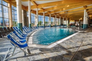 From Kraków: Tatra Mountans Ski Trip and Thermal Baths Visit