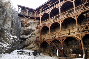 Från Krakow: 'The Witcher' Ogrodzieniec slott privat resa