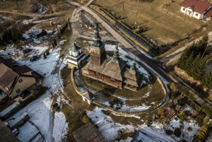 From Kraków: UNESCO Wooden Churches Guided Tour