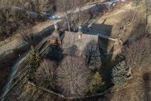 From Kraków: UNESCO Wooden Churches Guided Tour