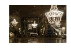 Depuis Cracovie : Visite guidée de la mine de sel de Wieliczka et prise en charge à l'hôtel.