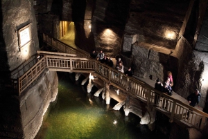 Von Kraków aus: Wieliczka Salt Mine Guided Tour