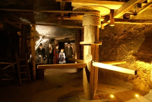 From Krakow: Wieliczka Salt Mine Half-Day Tour