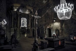 De Cracóvia: Visita à Mina de Sal de Wieliczka com serviço de busca no hotel