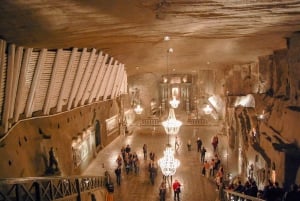 De Cracóvia: Visita à Mina de Sal de Wieliczka com serviço de busca no hotel