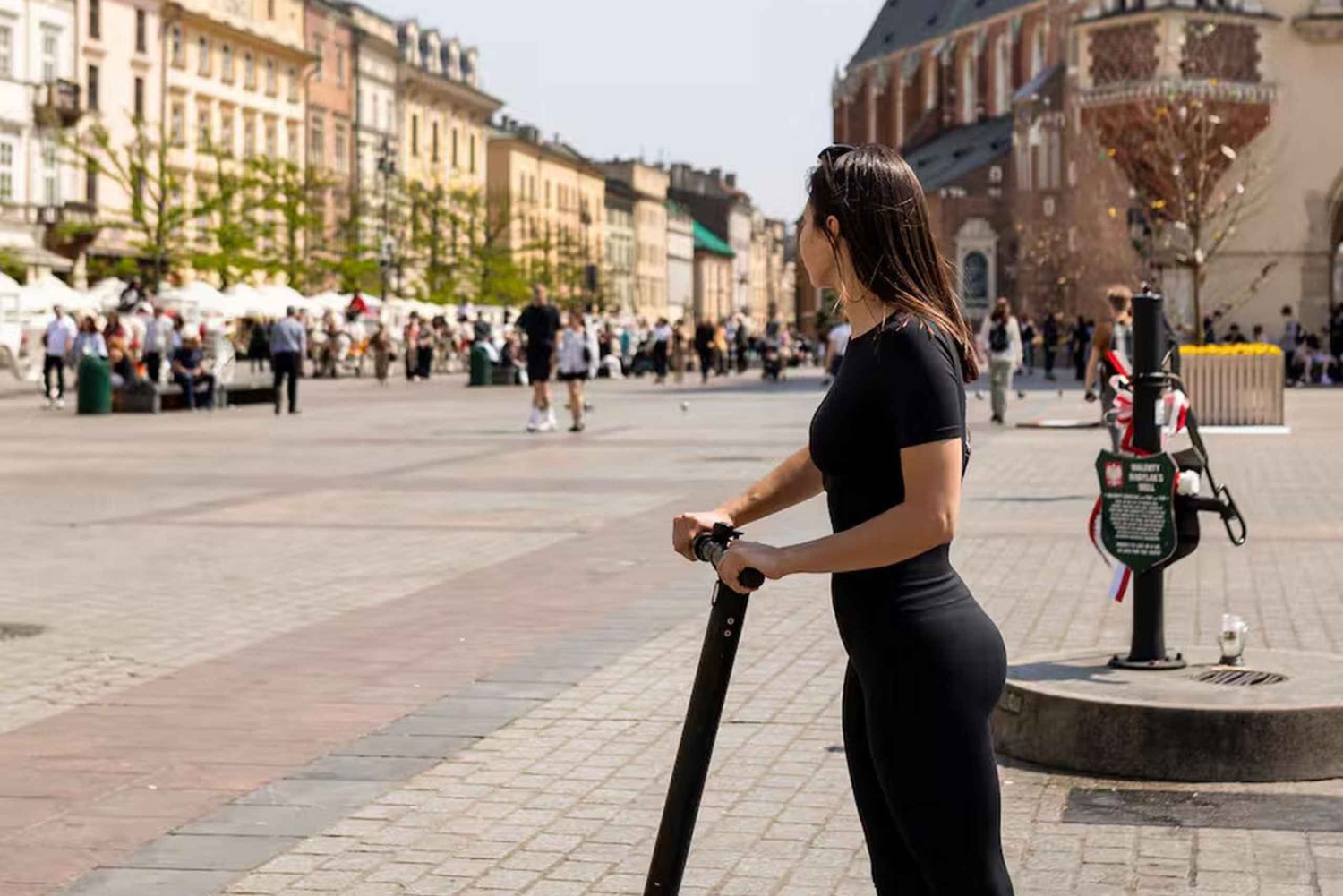 Cracovia: Excursión en E-Scooter por la Ciudad Vieja en 2h