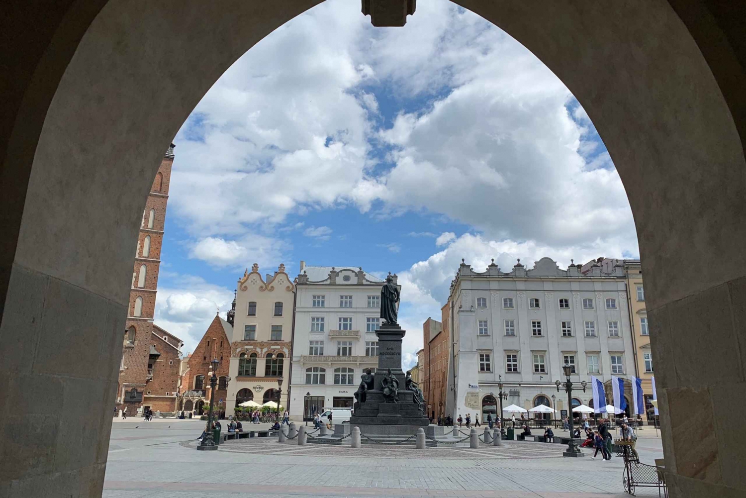 Kraków: 3-Hour Group or Private Walking Tour & Stories