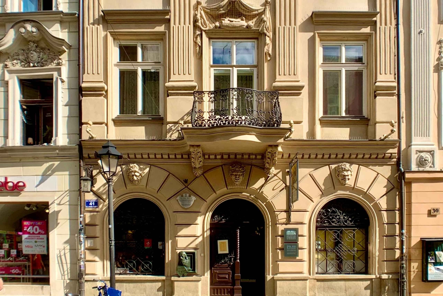 Krakow: En guidet rejse gennem polsk kunst.