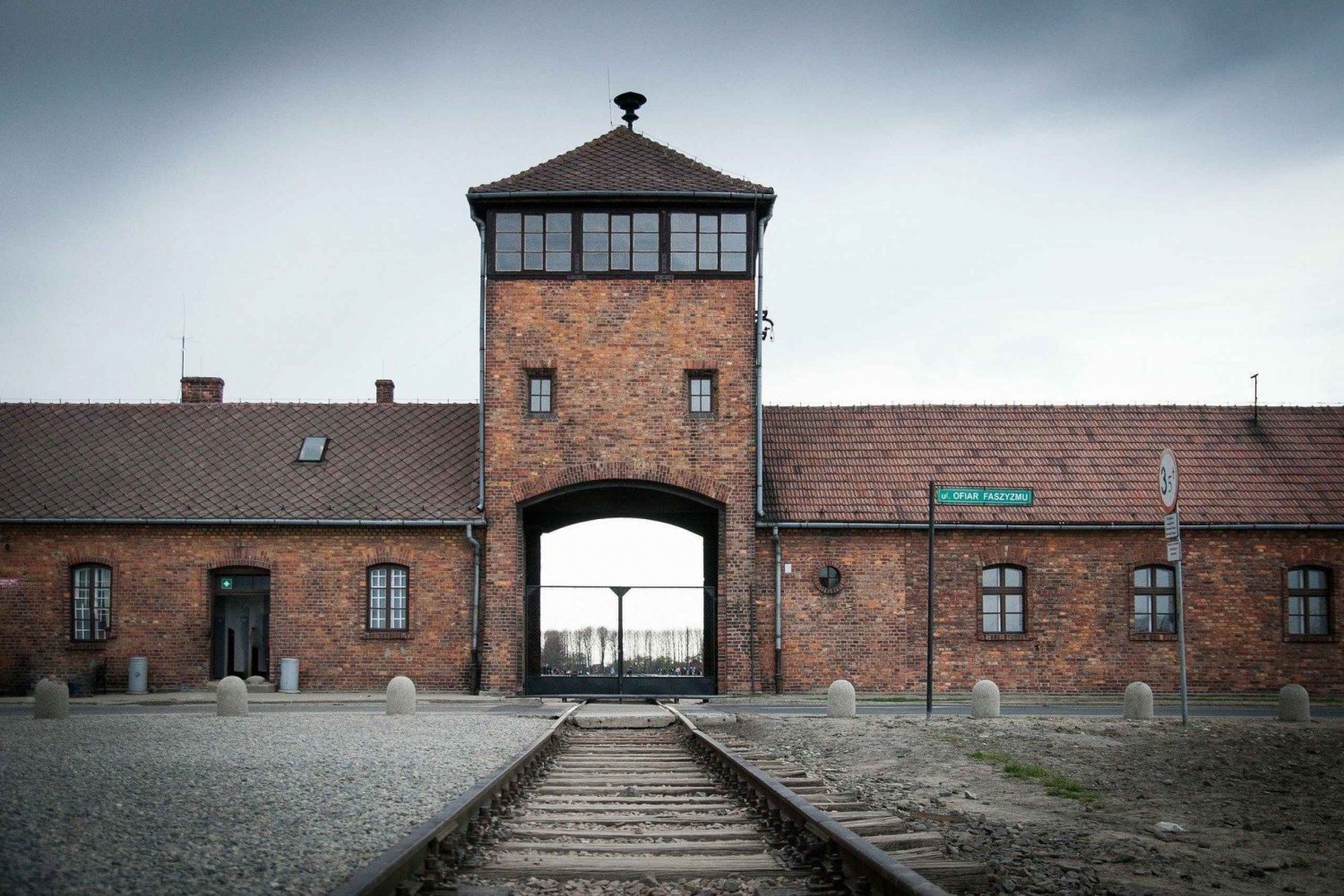 De Cracóvia: Excursão a Auschwitz-Birkenau e Mina de Sal