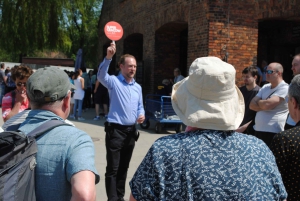 Krakow: Auschwitz-Birkenau Guided Tour with Pickup & Lunch