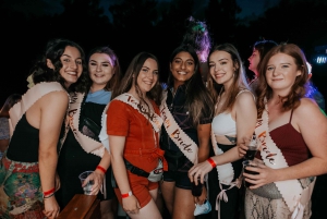 Krakow: Boat Party with Unlimited Drinks
