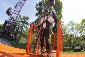 Cracovia: bungee jumping da una gru con foto opzionali