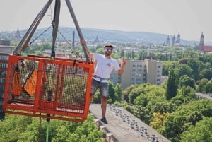 Cracovia: bungee jumping da una gru con foto opzionali