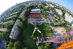 Cracovia: bungee jumping da una gru con foto opzionali
