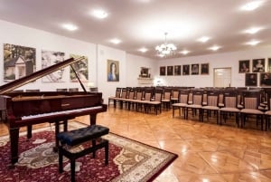 Krakow: Chopin Piano Concerts in Chopin Gallery