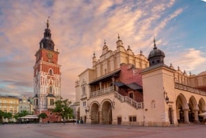 Krakow: City Exploration Game and Tour