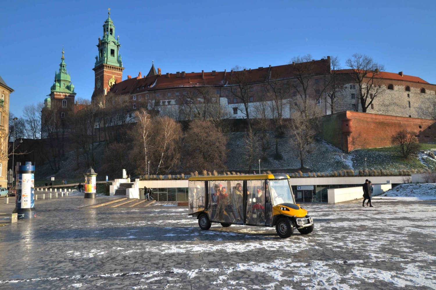 Krakow: City Sightseeing Tour by Electric Golf Cart