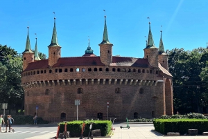 Krakow: City Tour by Golf Cart with Audio Guide