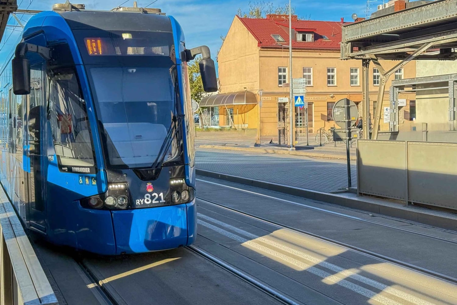 Cracovia: Crucero y Visita al Antiguo Campo de Concentración de Płaszów
