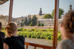 Krakow: Early Bird Vistula River Sightseeing Cruise