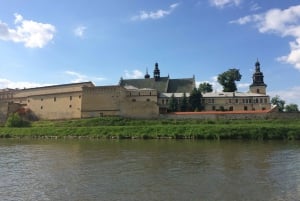 Krakow: Evening Cruise with a Glass of Wine