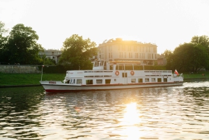 Cracovia: crociera turistica serale o notturna