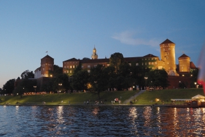 Cracovia: crociera turistica serale o notturna