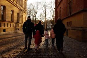 Cracóvia: tour guiado para famílias com contos de fadas e lendas