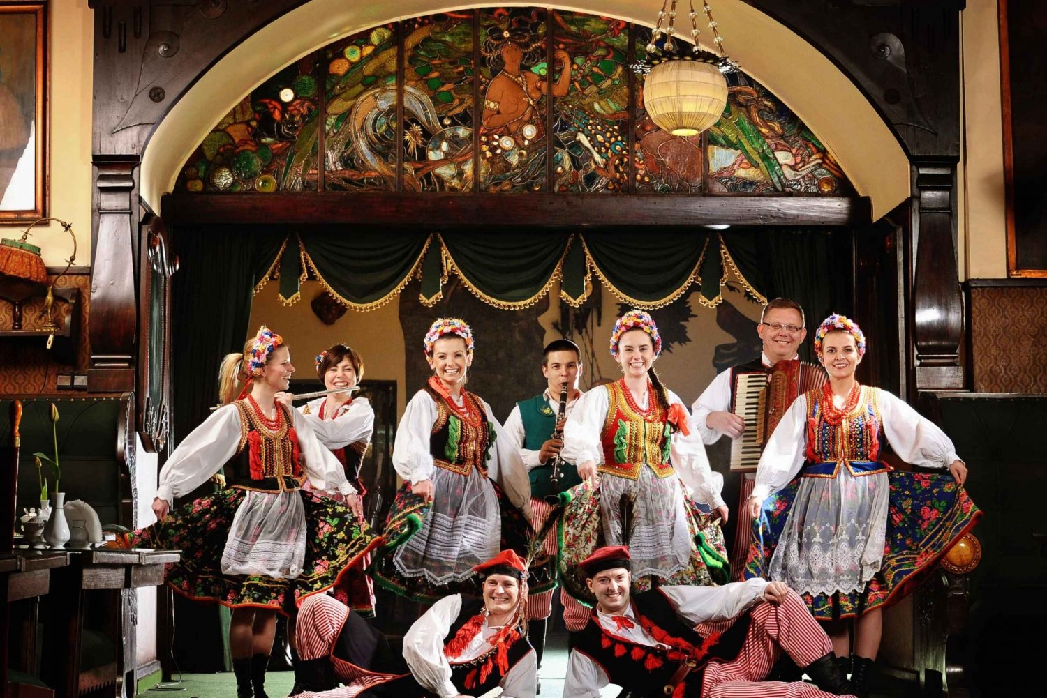Cracóvia: show folclórico e jantar de 3 pratos no Jama Michalika Café