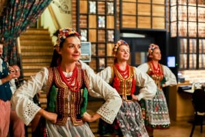 Kraków : Folk Show Kolacja Picie i Zabawa ! Zarezerwuj teraz!