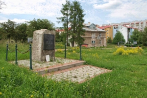 Krakow: Former Concentration Camp Plaszow Guided Tour