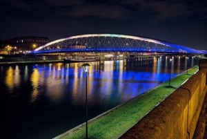 Krakow: Full Tour Regular 1.5h guided city tour by E-Cart